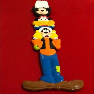 🟡 VINTAGE WALT DISNEY WORLD BACKSCRATCHER